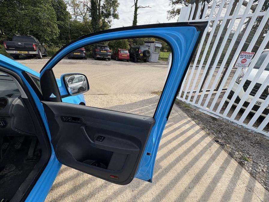 2013 Volkswagen Caddy Caddy C20 Startline TDI – PN63ZHF