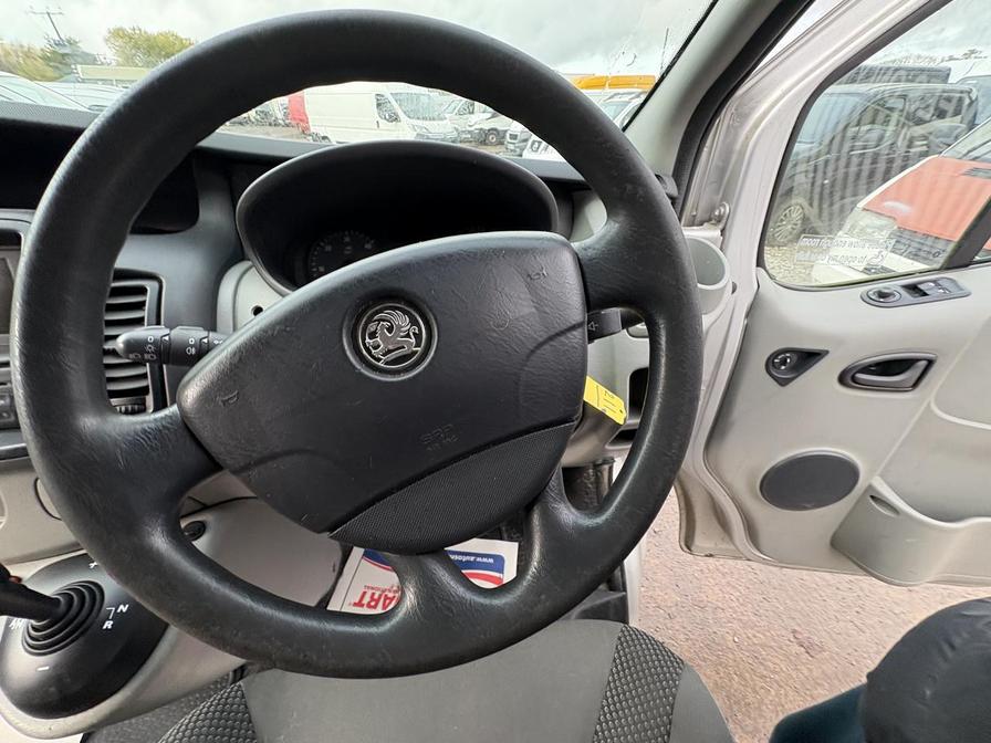 2011 Vauxhall Vivaro – Model: Vivaro 2900 CDTi Semi-Auto LWB – YD61AKO