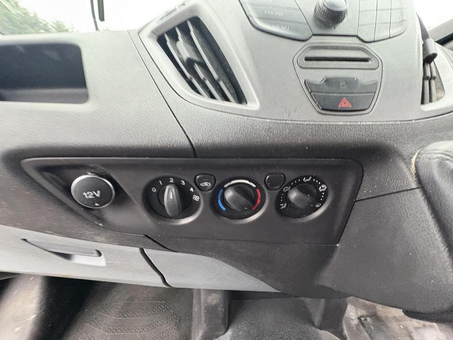 2015 Ford Transit Custom – Model: Transit Custom 290 E-Tech – BX65ZNA