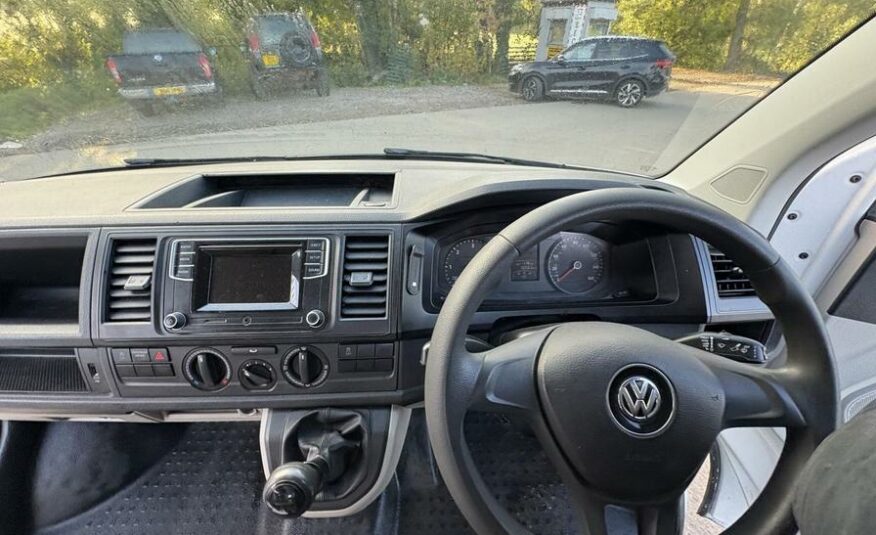 2017 Volkswagen Transporter Transporter T32 Startline TDI BlueMotion Technology 4Motion – FE17EEO