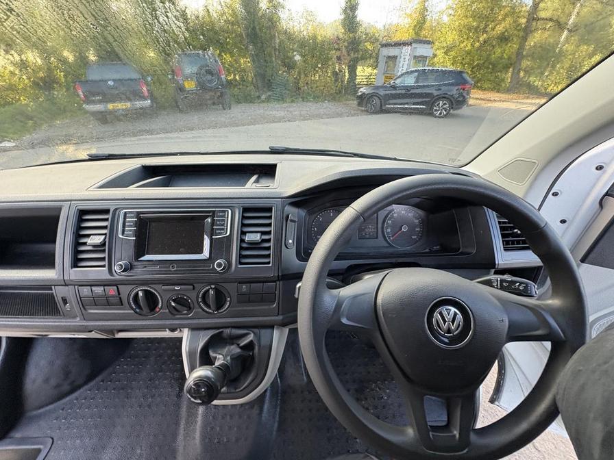 2017 Volkswagen Transporter Transporter T32 Startline TDI BlueMotion Technology 4Motion – FE17EEO