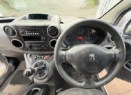 2017 Peugeot Partner – Model: Partner S L2 Blue HDi – MJ17XGZ