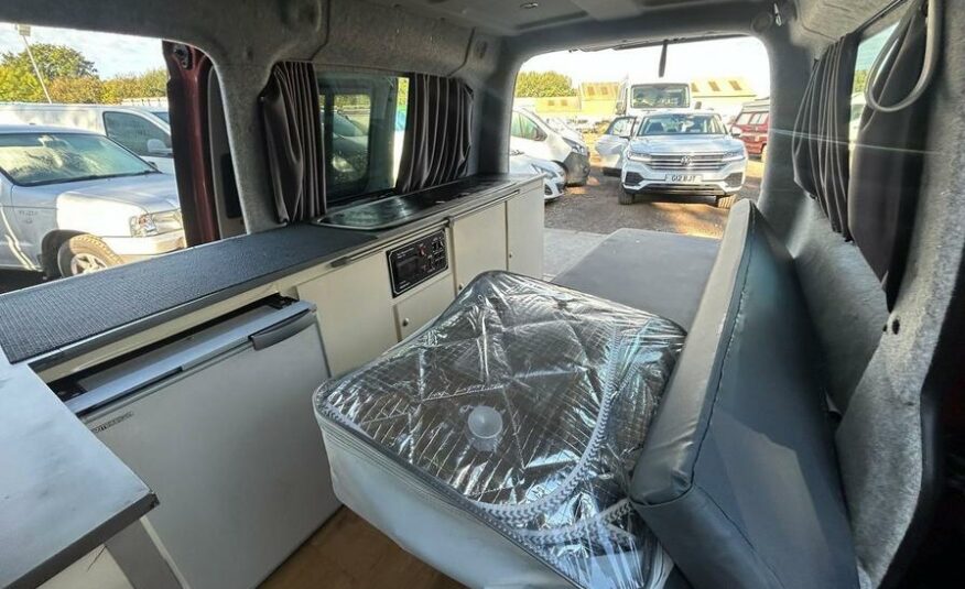 2011 Volkswagen Caddy Caddy Maxi C20 Life TDI Semi-Auto – BU61ZPG