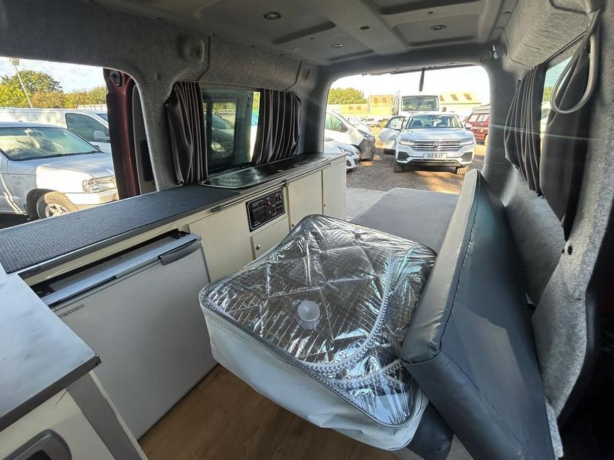 2011 Volkswagen Caddy Caddy Maxi C20 Life TDI Semi-Auto – BU61ZPG