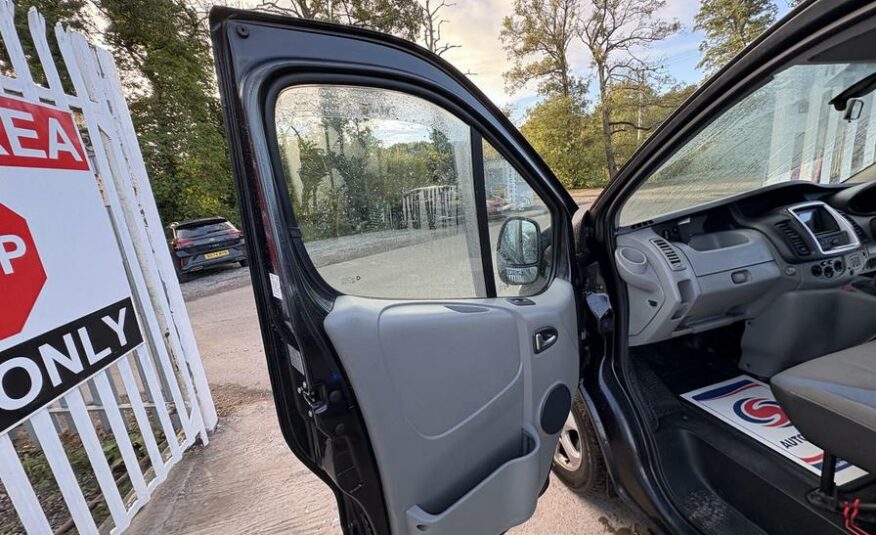 2014 Renault Trafic Trafic LL29 Sport DCI – YJ64BXO