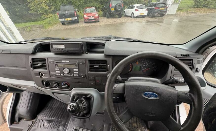 2008 Ford Transit Transit 100 15-Seat RWD – SJ08ZFL