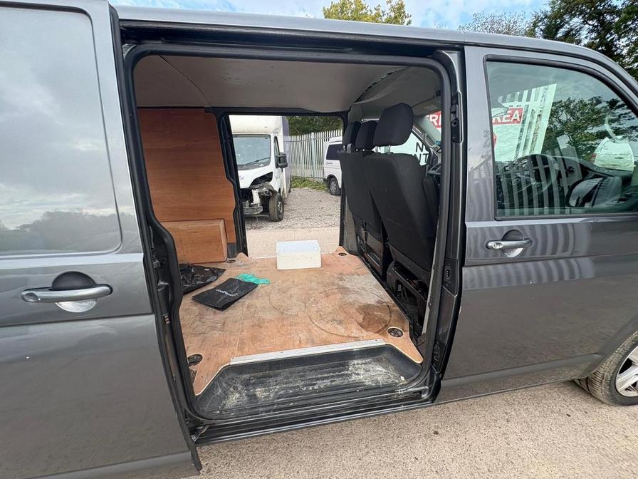 2018 Volkswagen Transporter Transporter T32 Highline TDI BlueMotion Technology 4Motion Semi-Auto – CY68GZK