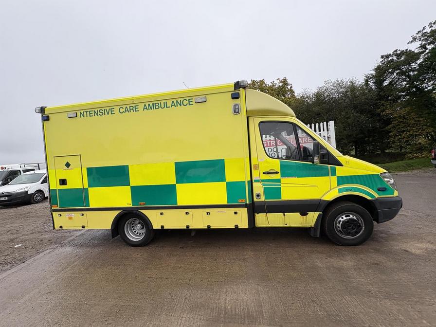 2007 Mercedes-Benz Sprinter – Model: Sprinter 515 CDi MWB – CN07AHX