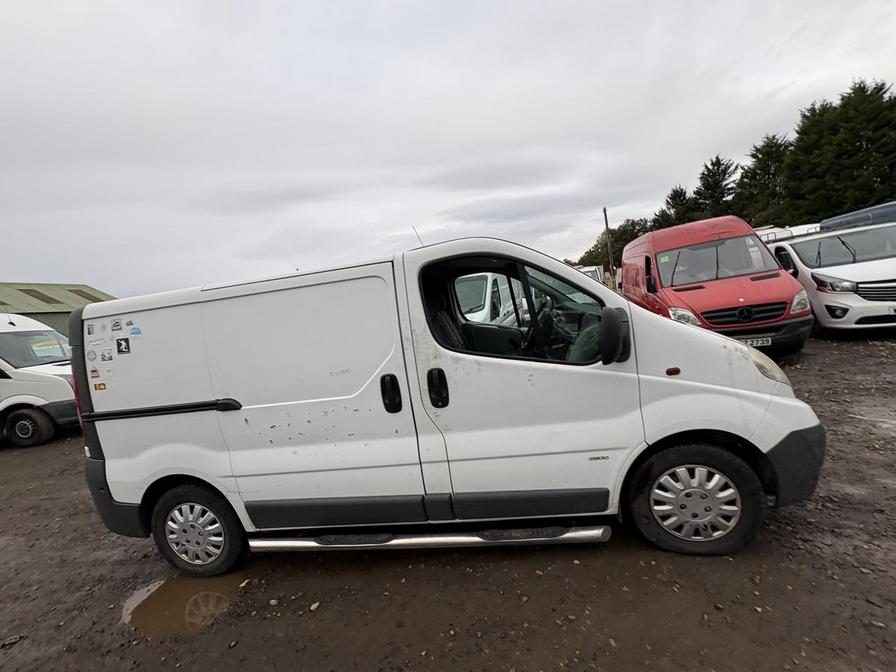 2006 Vauxhall Vivaro – Model: Vivaro  2900 CDTI SWB – FN56UTJ