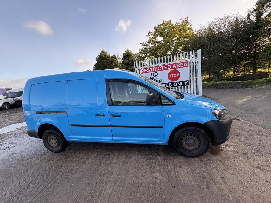 2011 Volkswagen Caddy MaxI Caddy Maxi C20 TDI – FG61DDZ