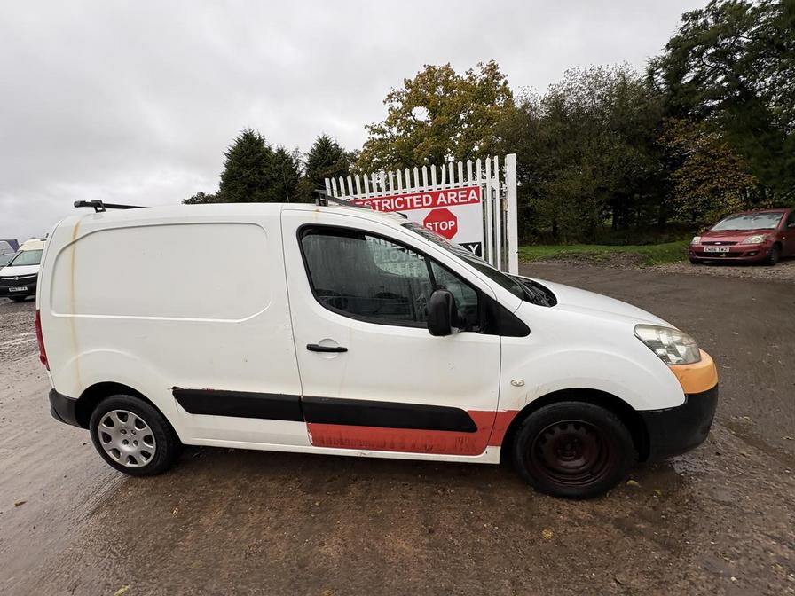 2011 Peugeot Partner – Model: Partner 625 SE HDi 75 – ML11XRV