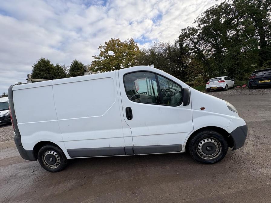 2013 Vauxhall Vivaro – Model: Vivaro 2700 CDTi 113 SWB – KY13BZR