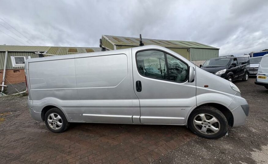 2012 Vauxhall Vivaro Vivaro 2900 Sportive CDTi LWB – DL12UXB