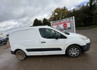 2011 Peugeot Partner – Model: Partner 625 Professional HDI – WL61EHV