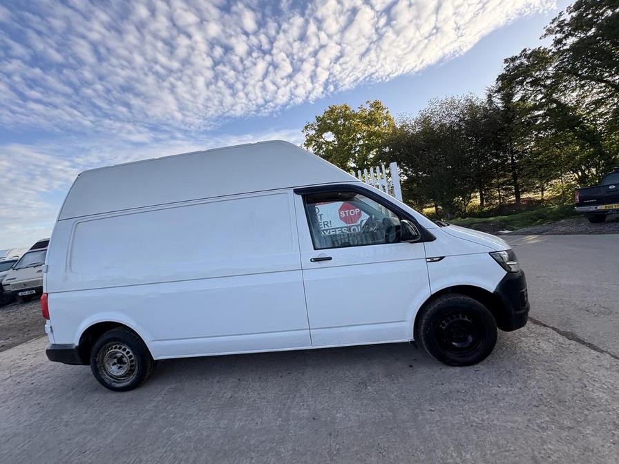 2017 Volkswagen Transporter Transporter T32 Startline TDI BlueMotion Technology 4Motion – FE17EEO