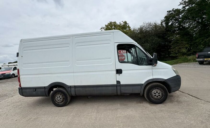 2008 Iveco Daily Daily 35S12 MWB – BU08CRX