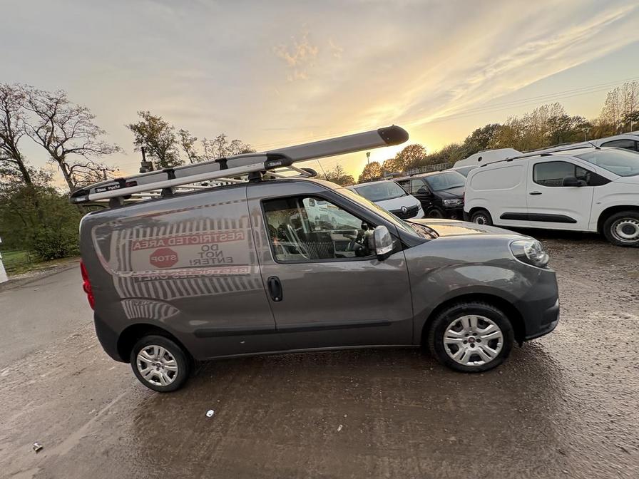 2021 Fiat Doblo Cargo – Model: Doblo 16V Technico MultiJet II – CV71VCE