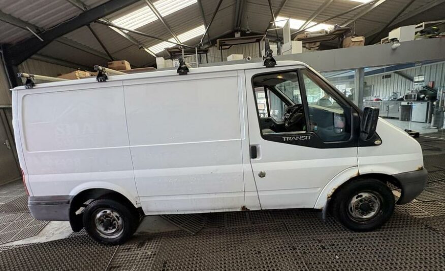2013 Ford Transit Transit 100 T280 FWD – NJ63CKF/PS10HPS