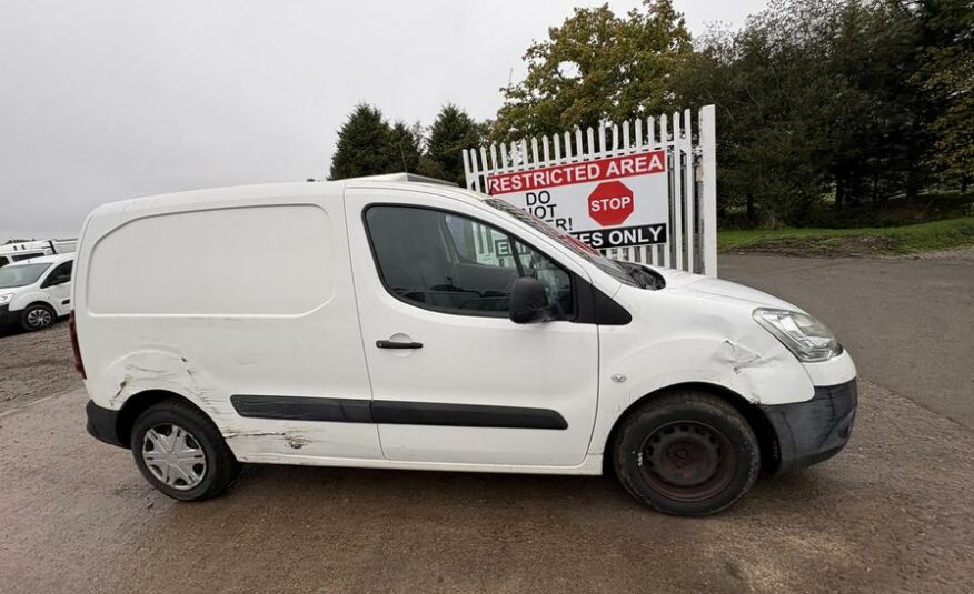 2014 Citroen Berlingo – Model: Berlingo 625 Enterprise HDI – WP64JVZ