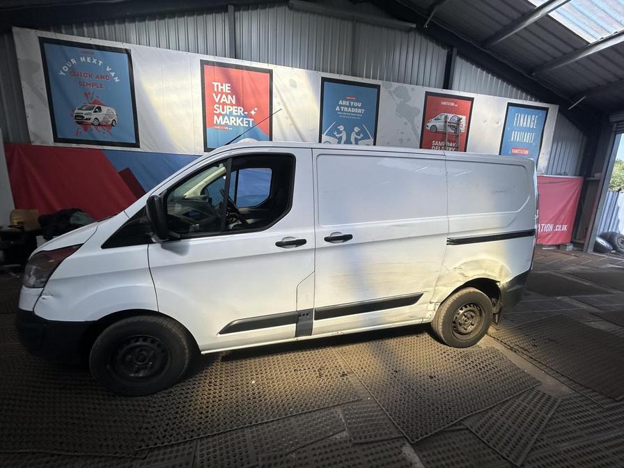 2014 Ford Transit Custom – Model: Transit Custom 270 E-Tech – CY14FMZ