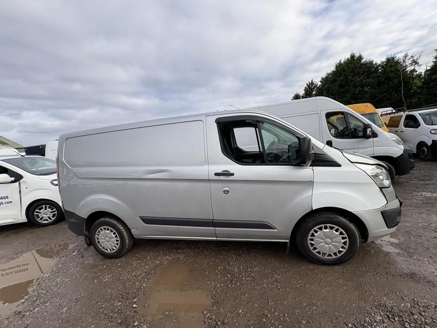 2015 Ford Transit Custom – Model: Transit Custom 290 Trend E-Tech – RK15YWJ