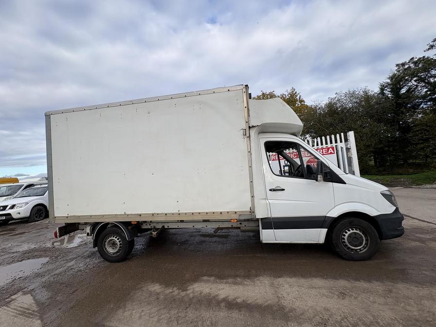 2015 Mercedes-Benz Sprinter – Model: Sprinter 313 CDI – SJ65ZSF