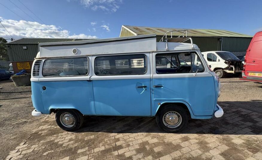 2002 Volkswagen Transporter  – WU51FFO
