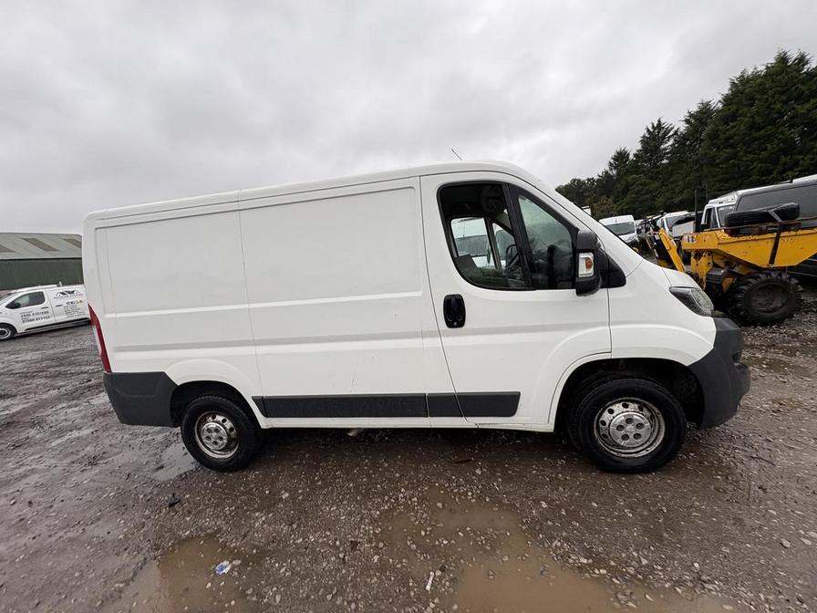 2018 Peugeot Boxer Boxer 333 Professional L1H1 Blue HDi – EO18BXE