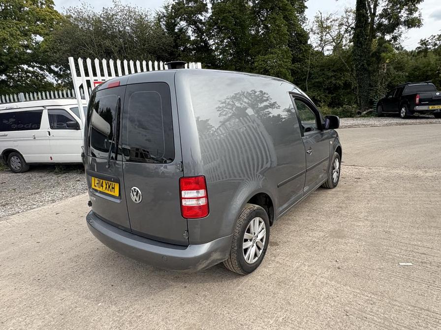 2014 Volkswagen Caddy Caddy C20 Highline TDI BlueMotion Technology Semi-Auto – LR14XKH