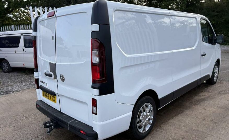 2018 Vauxhall Vivaro Vivaro  2900 Sportive CDTi – DN68YTX