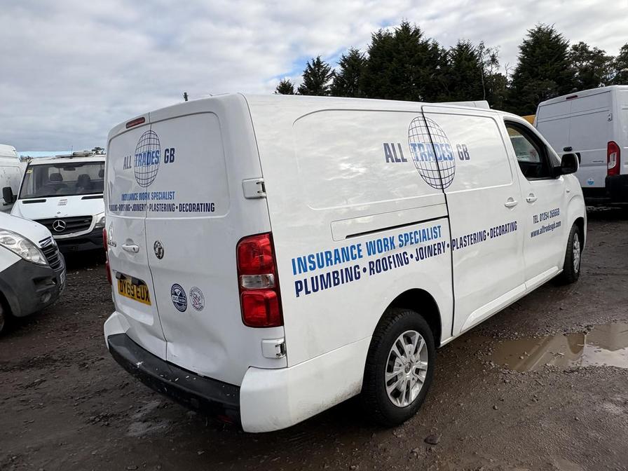 2019 Vauxhall Vivaro – Model: Vivaro 2900 Sportive S/S – DY69EUX