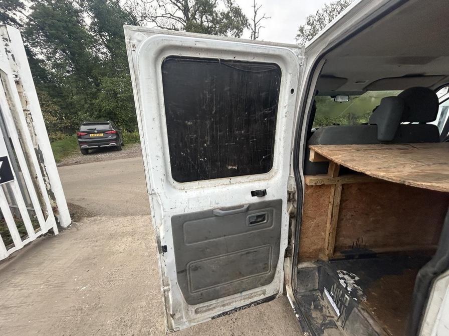 2010 Ford Transit – Model: Transit 115 T350 LWB Double Cab RWD – HD59ETR