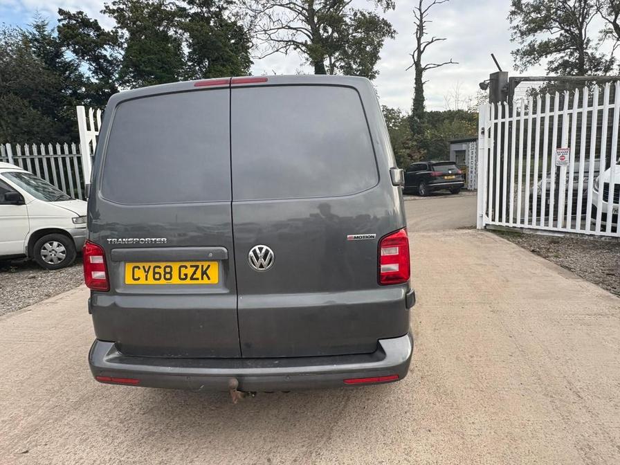 2018 Volkswagen Transporter Transporter T32 Highline TDI BlueMotion Technology 4Motion Semi-Auto – CY68GZK