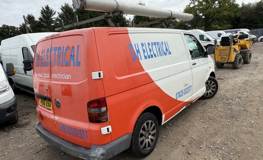 2007 Volkswagen Transporter Transporter T26 84 TDI SWB – VK56XXH