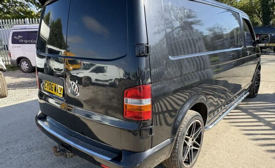 2006 Volkswagen Transporter Transporter T30 130 TDI LWB – CY06WVZ