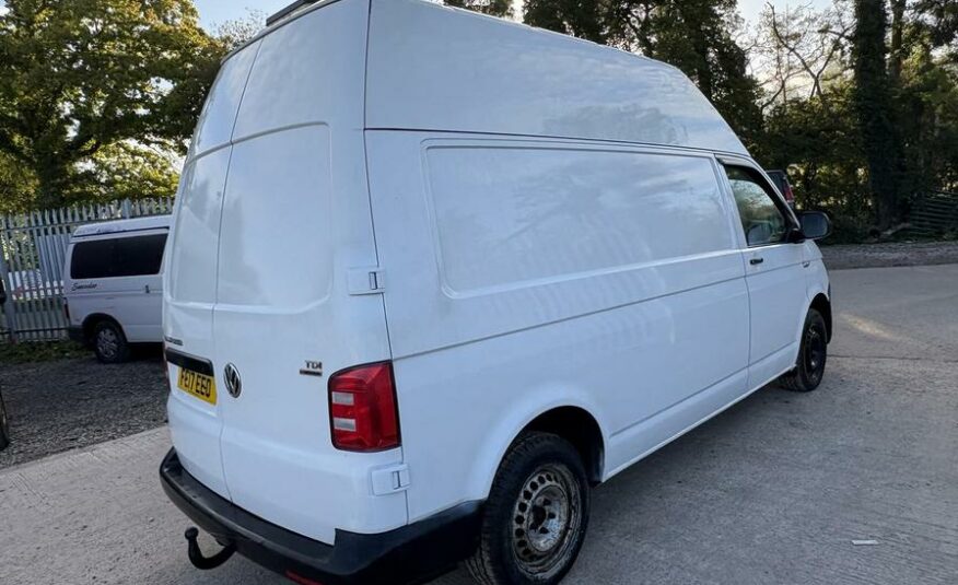 2017 Volkswagen Transporter Transporter T32 Startline TDI BlueMotion Technology 4Motion – FE17EEO