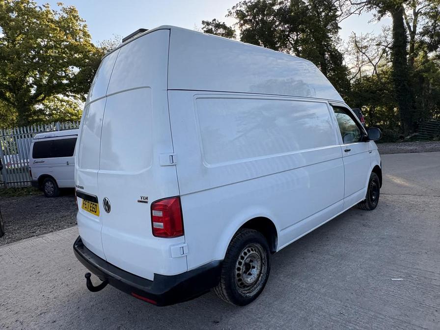 2017 Volkswagen Transporter Transporter T32 Startline TDI BlueMotion Technology 4Motion – FE17EEO
