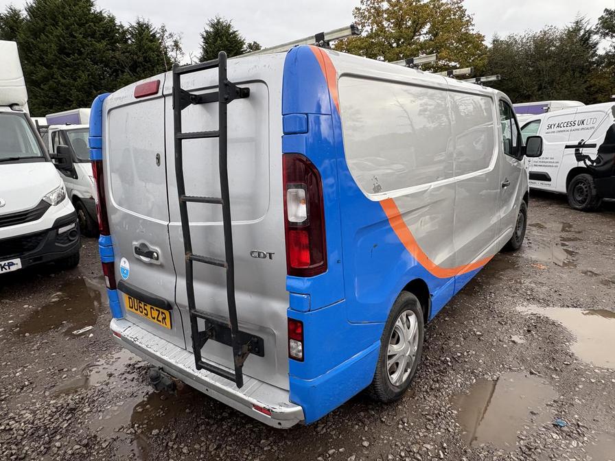 2015 Vauxhall Vivaro – Model: Vivaro  2900 Sportive CDTi – DU65CZR