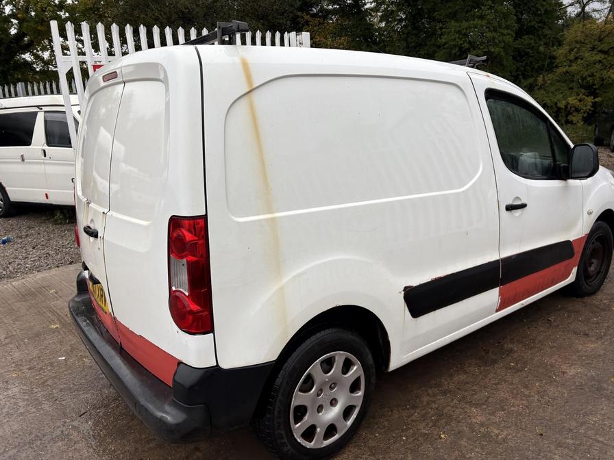 2011 Peugeot Partner – Model: Partner 625 SE HDi 75 – ML11XRV