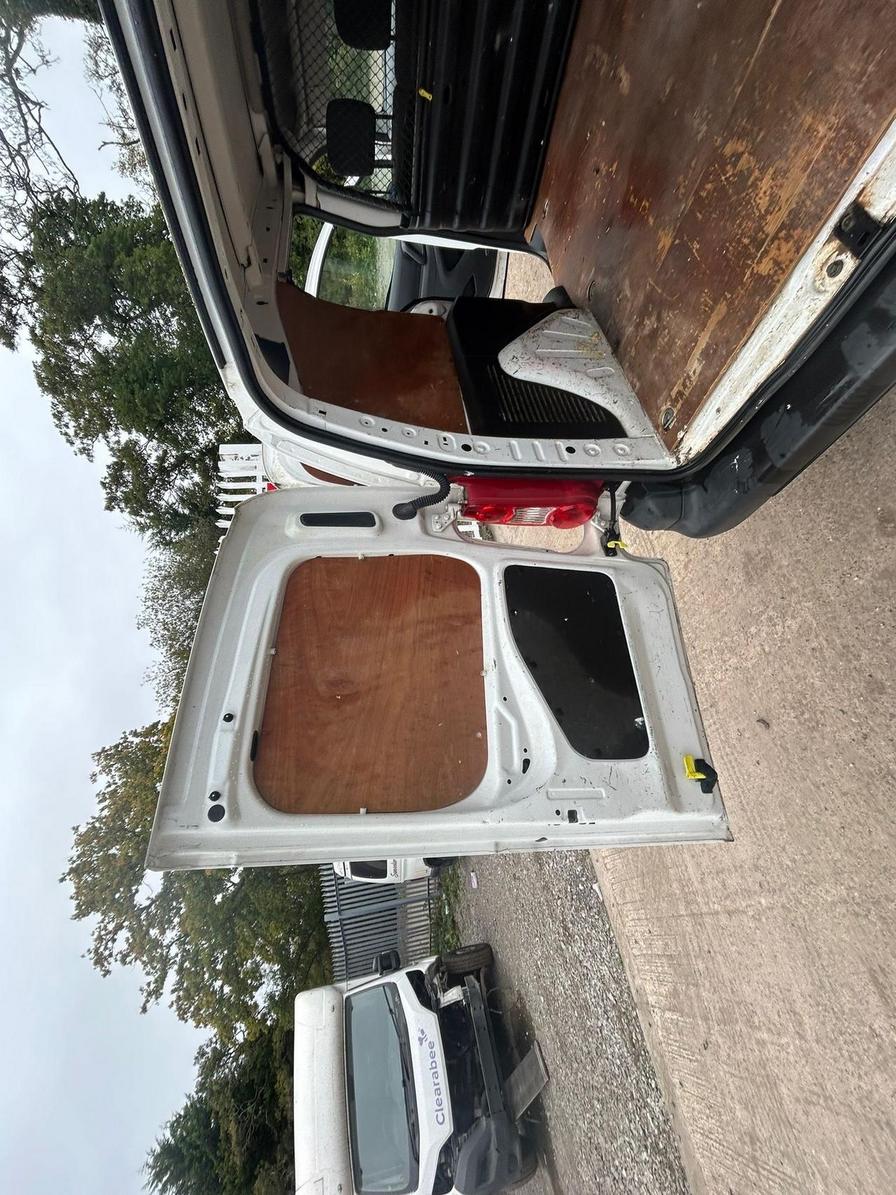 2017 Peugeot Partner – Model: Partner SE L1 Blue HDi – MA67OCJ