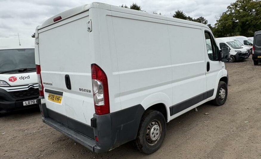 2009 Peugeot Boxer Boxer 330 SWB – KS09VHF