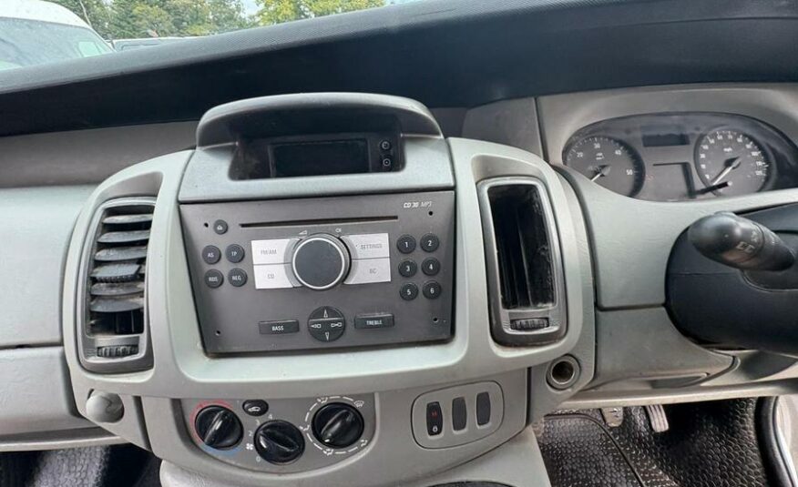 2007 Vauxhall Vivaro Vivaro  2700 CDTI SWB – YD57VWC