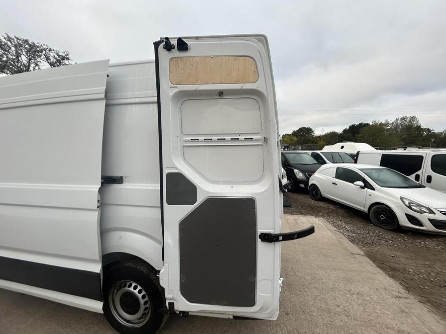 2022 Volkswagen Crafter – Model: Crafter CR35 Startline TDI – EK22ZDS
