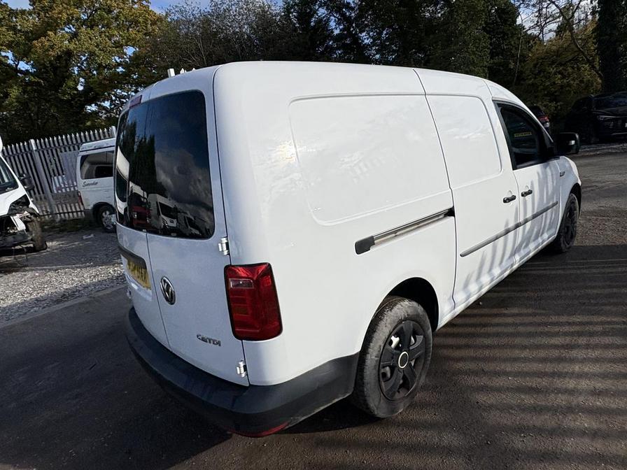 2017 Volkswagen Caddy MaxI – Model: Caddy Maxi C20 Startline TDI – GJ17OAX