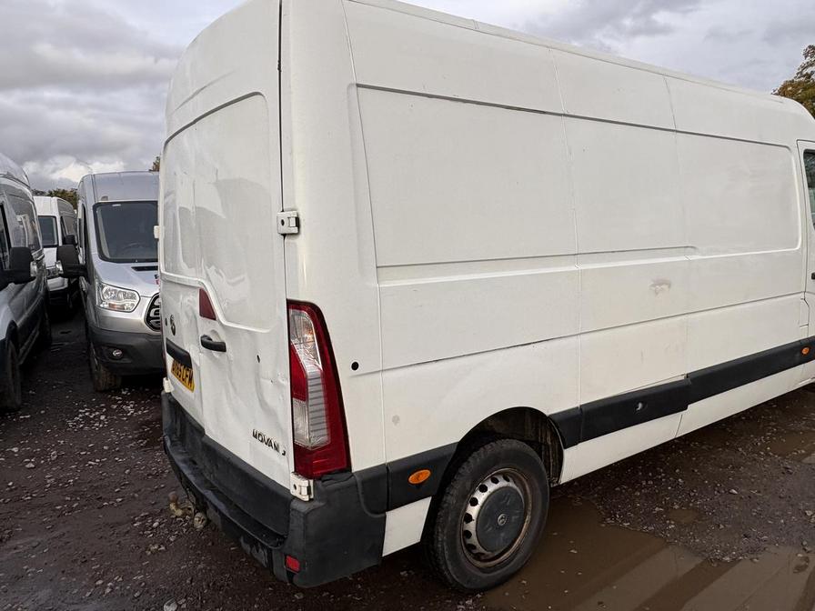 2015 Vauxhall Movano – Model: Movano F3500 L3H2 CDTI – DY65CFM
