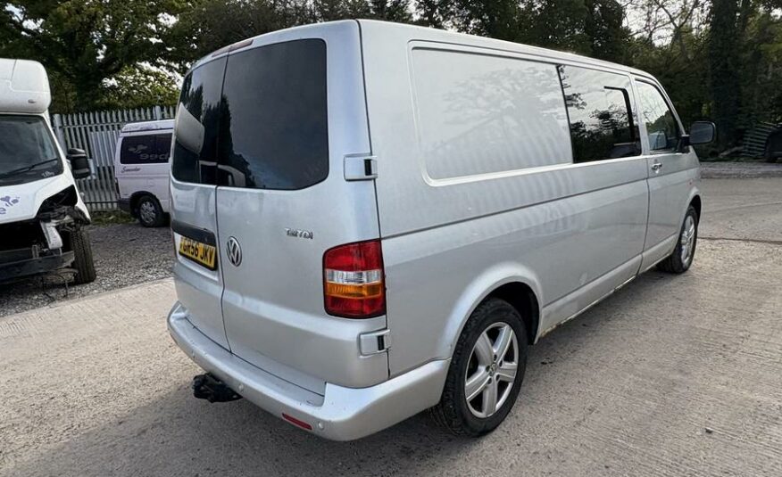 2007 Volkswagen Transporter Transporter T30 102 TDI LWB – GR56JKV
