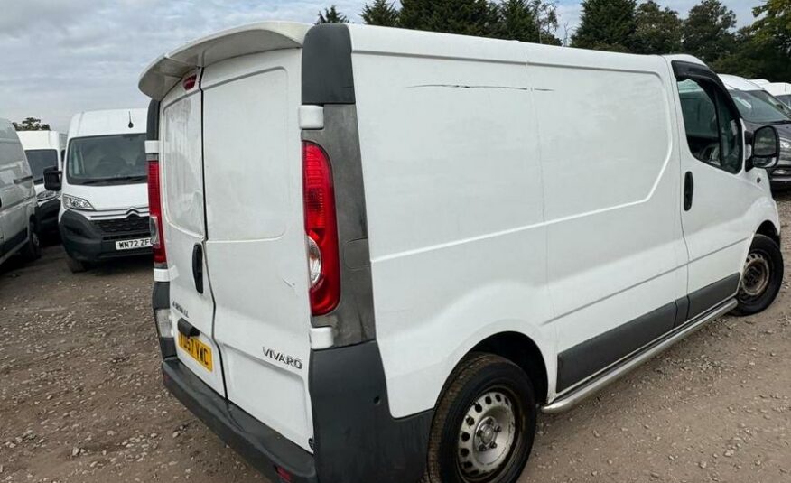 2007 Vauxhall Vivaro Vivaro  2700 CDTI SWB – YD57VWC