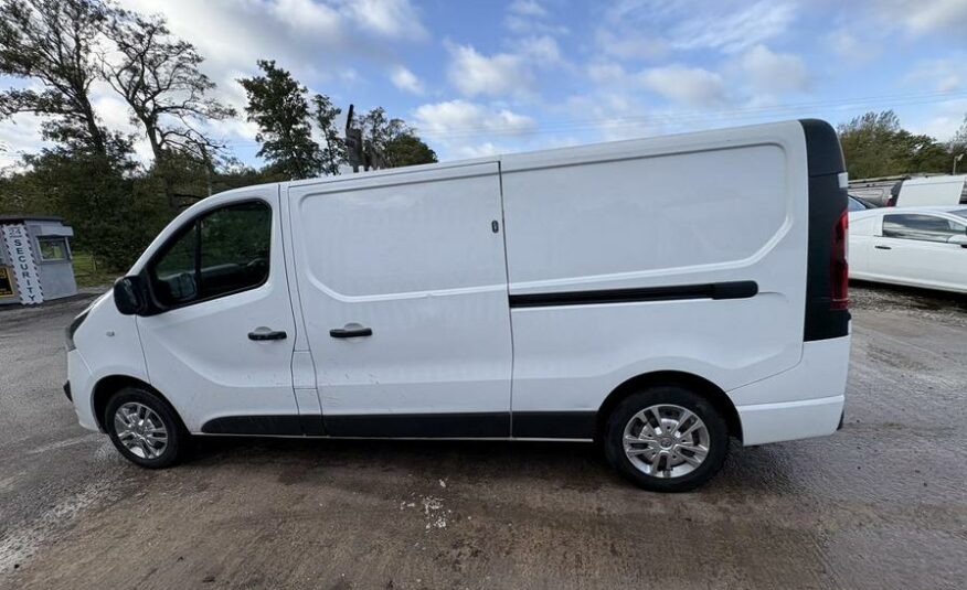 2018 Vauxhall Vivaro Vivaro  2900 Sportive CDTi – DN68YTX