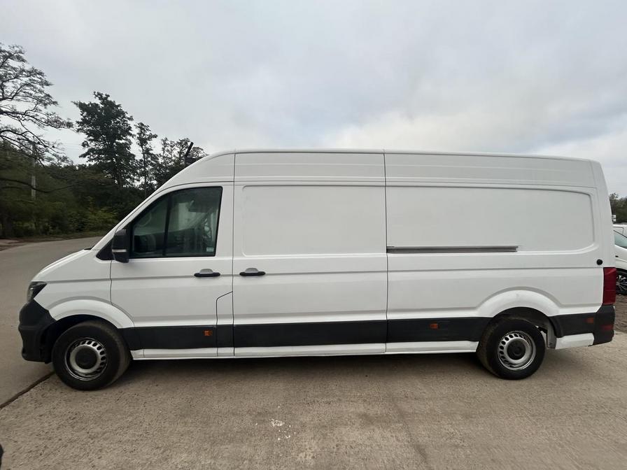 2022 Volkswagen Crafter – Model: Crafter CR35 Startline TDI – EK22ZDS