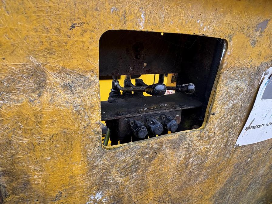 2001 Iveco Daily – Model: Daily 2000 40C11 – Y572BSG